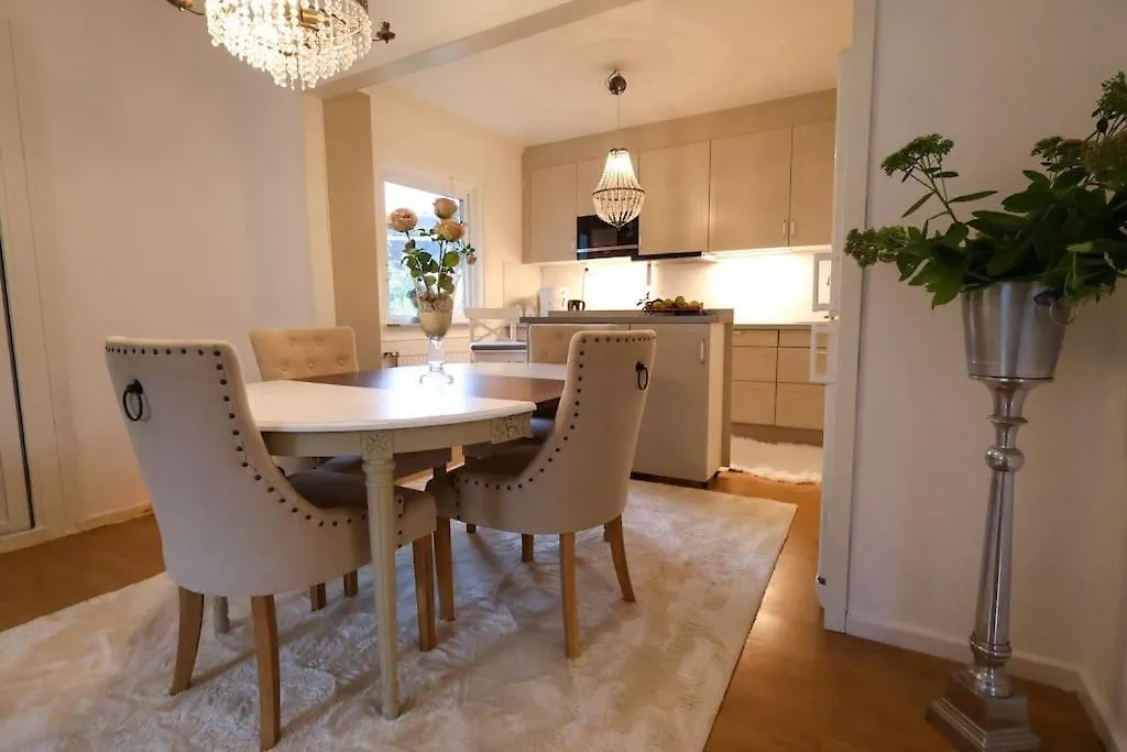 House For Workers & Familys Volvo Villa Gothenburg