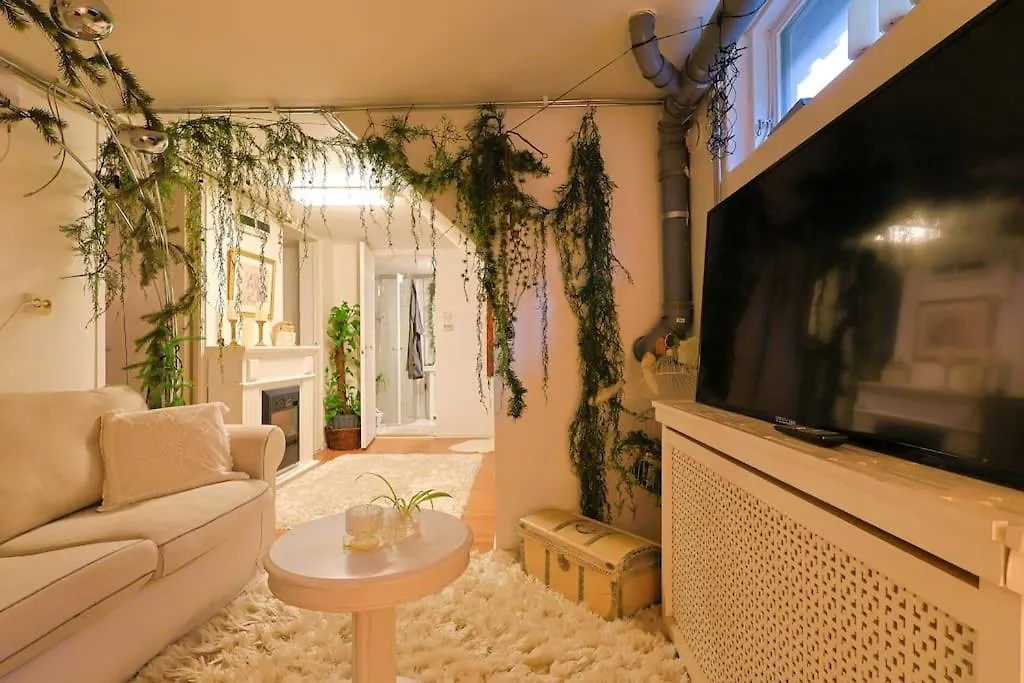 House For Workers & Familys Volvo Villa Gothenburg